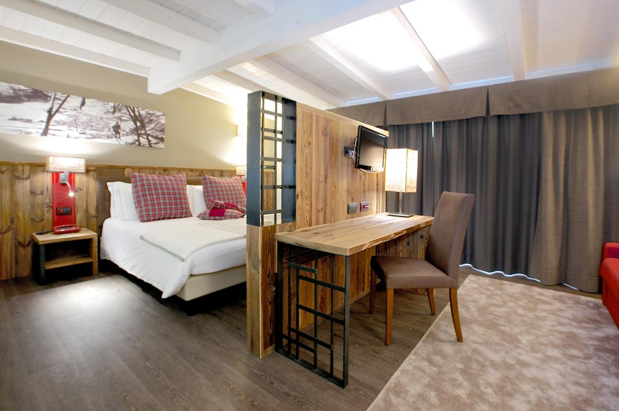 Olimpia Hotel Bormio Kültér fotó
