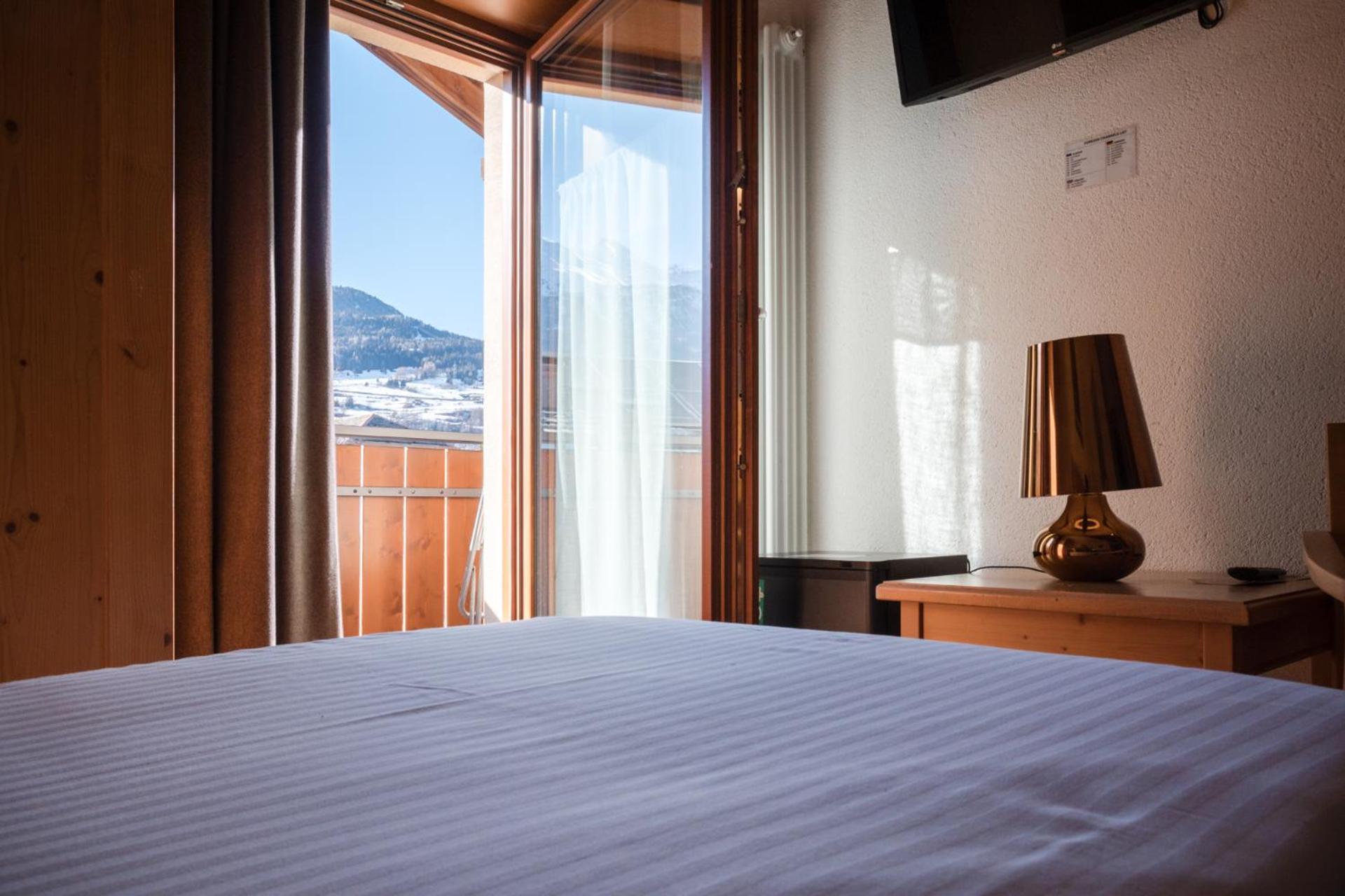 Olimpia Hotel Bormio Kültér fotó